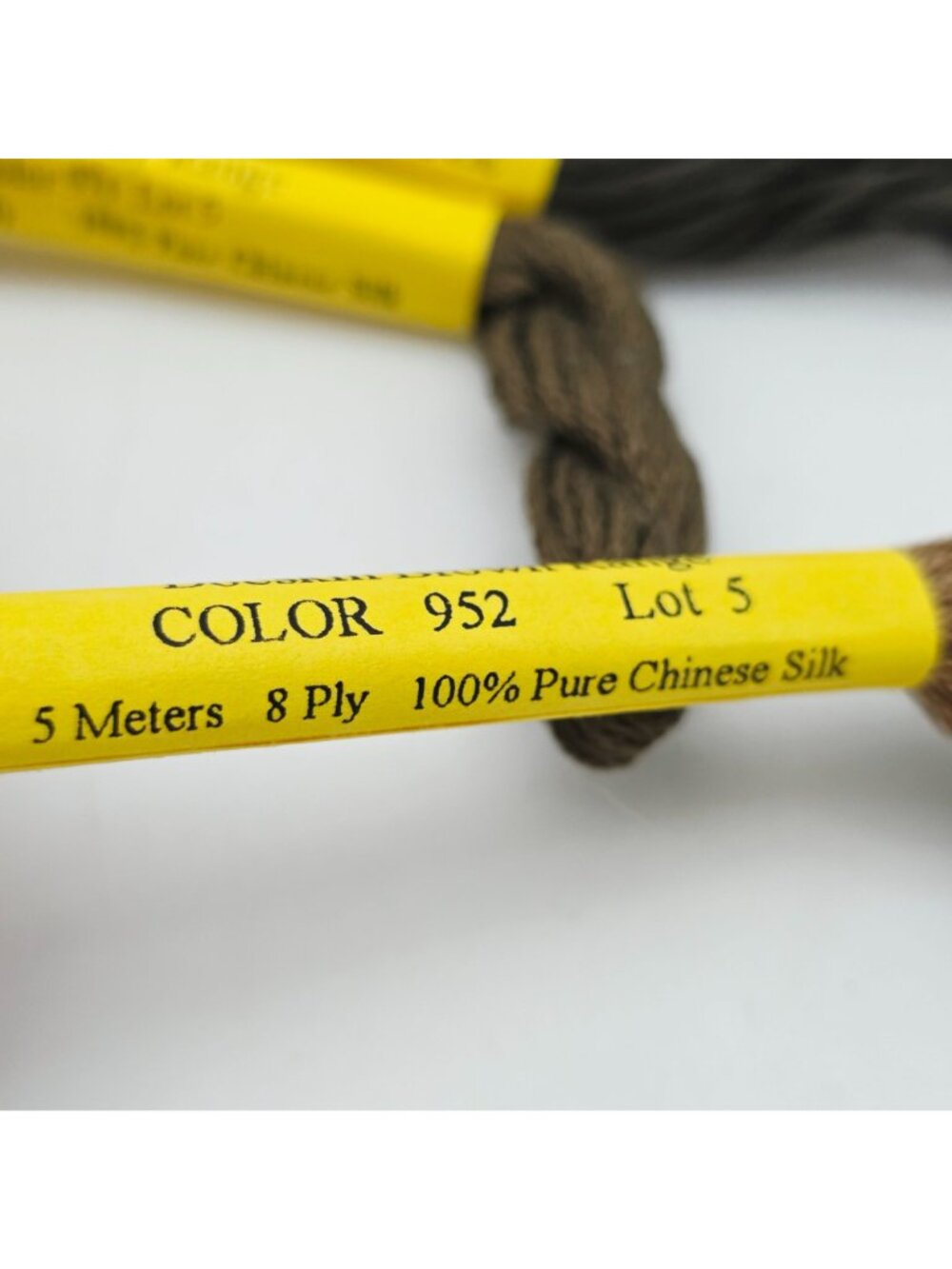 Embroidery Craft Floss Chinese Silk Thread Lot of 7 Needlepoint Silk & L'atelier - Picture 8 of 10